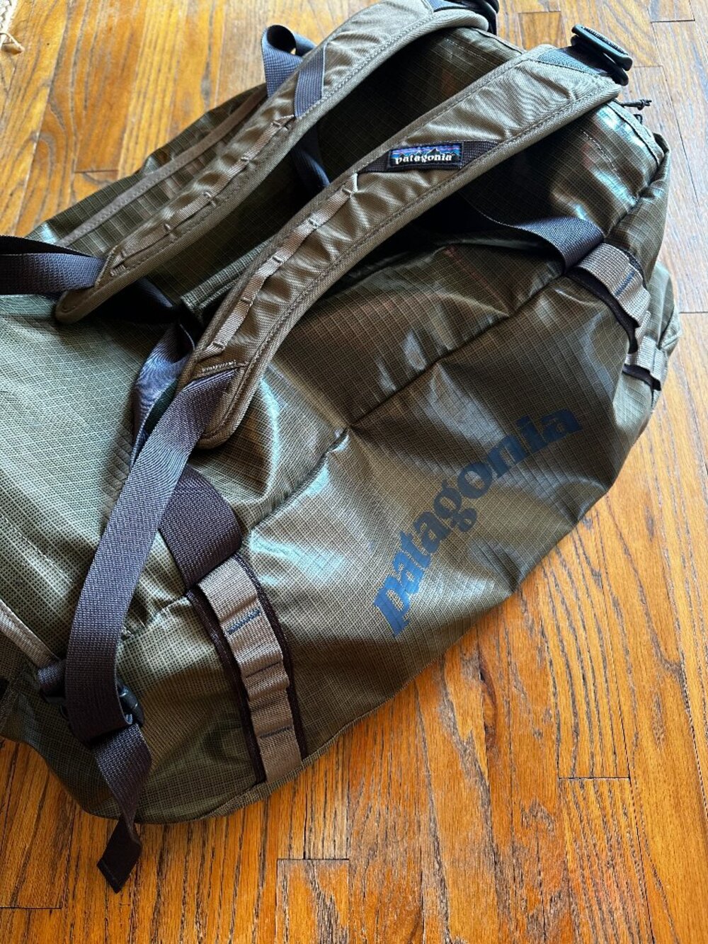 PATAGONIA | Rare Discontinued Black Hole Duffle 55L Olive Green
